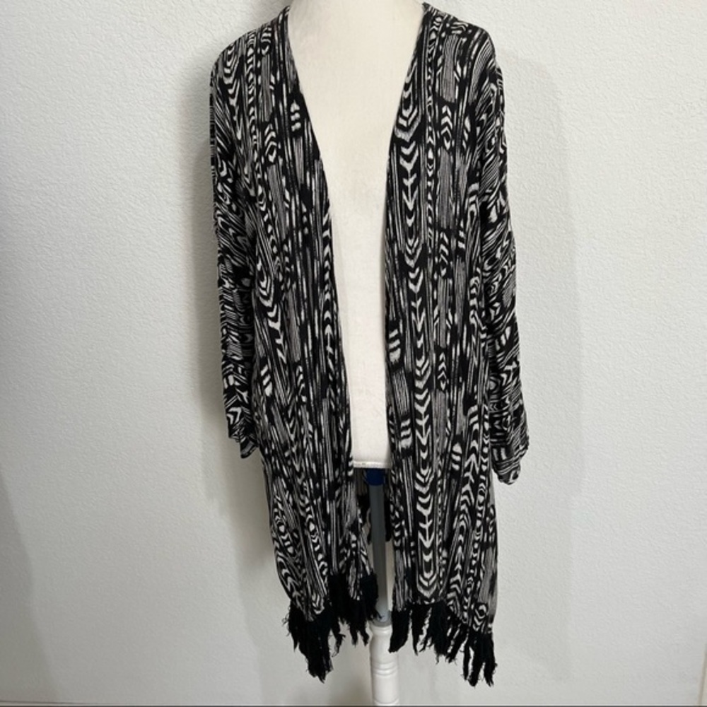 Roxy Black & White Tasseled Beach Cover Up Front Closure Wrap Kimono Boho Indie